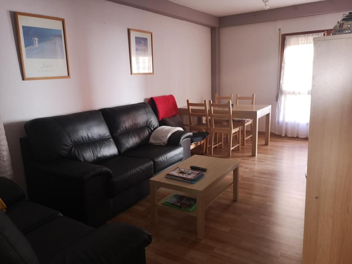 Appartement Lc Jacetania Pirineos à Jaca Extérieur photo